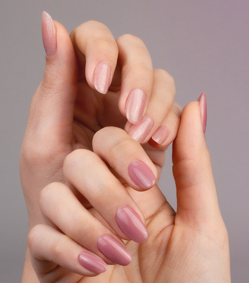 Base Ceramika Gel Builder Hema Free per unghie fragili – copertura sottile effetto naturale